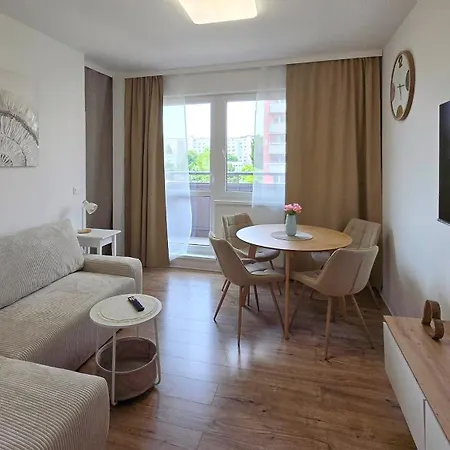 Modern Zen Apartman